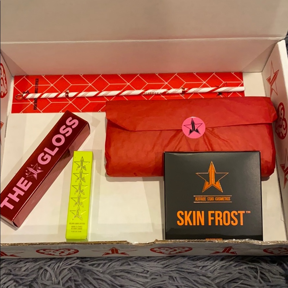 Jeffree Star Exclusive Mystery Box Items
